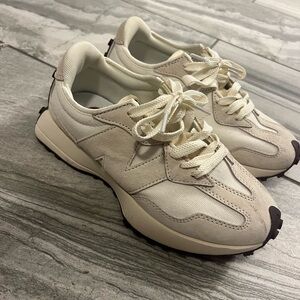New balance 327